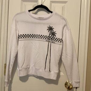 White crew neck sweatshirt
